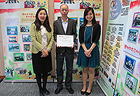 西南大學王遠傑教授（中）參與本處內地及台灣訪問學者計劃來訪中大半年
